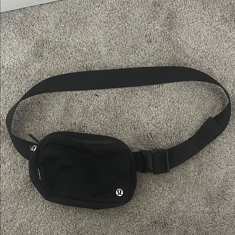 lululemon Black Belt Bag